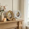 Decoratief Ovaal Vorm Portret Fotolijst Hars Bloemen Reliëf Fotohouder met Achterclip Toegang voor Woonkamer Wandmontage