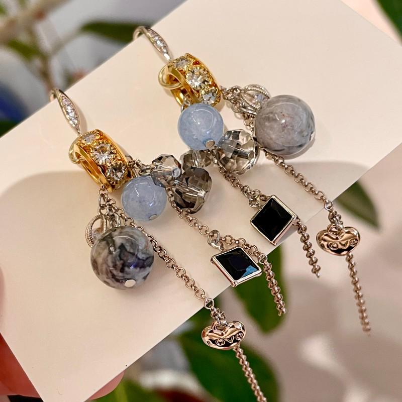 Vintage Blue Glass Bow Earrings - Retro Design Ornament