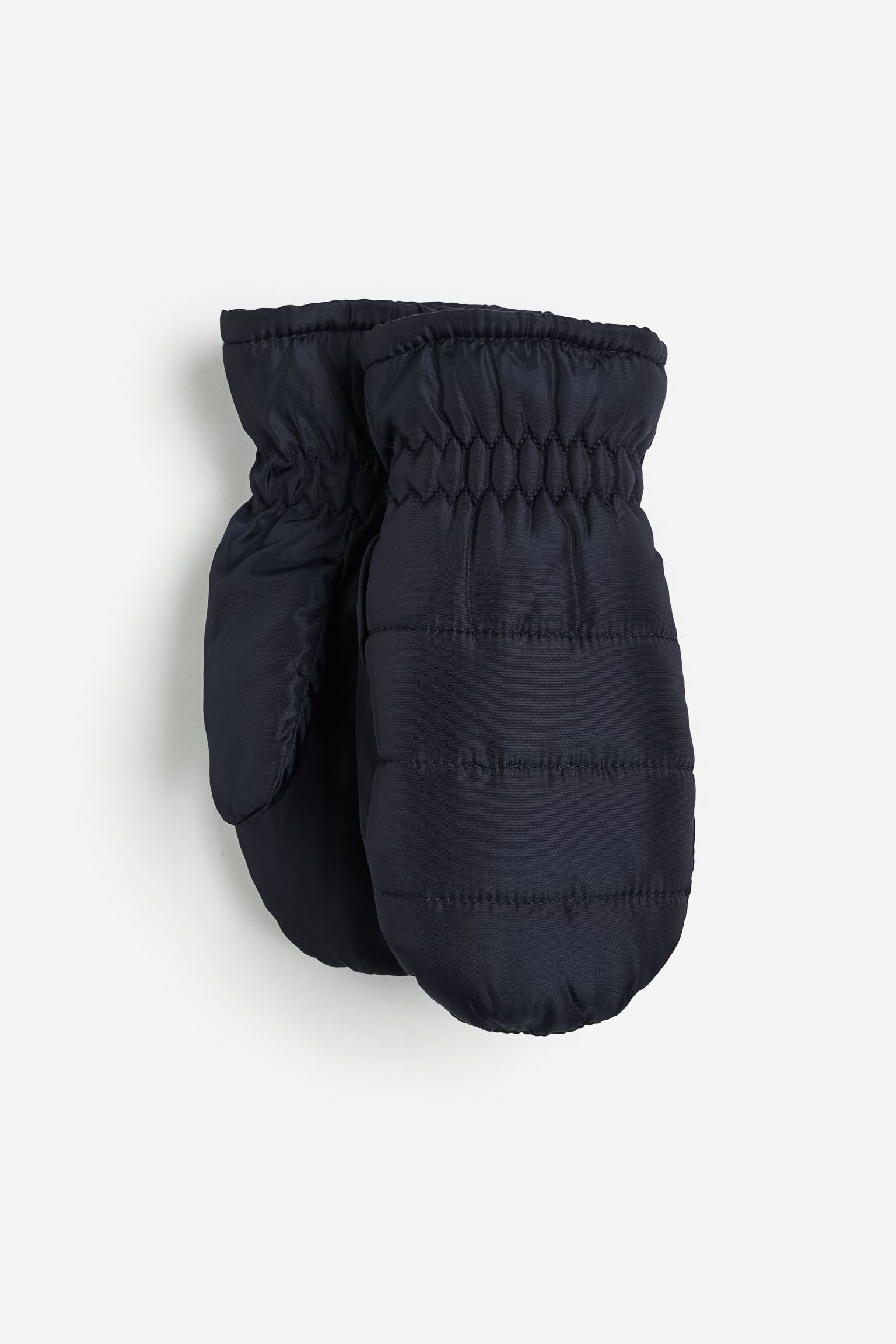 

Водоотталкивающие мягкие варежки.