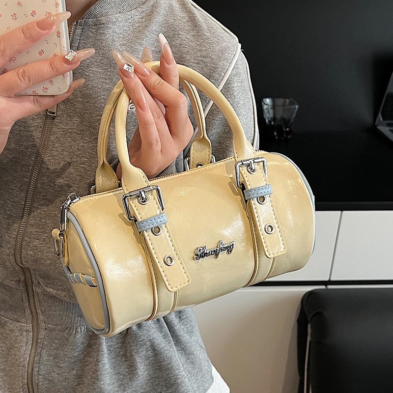 Trend niche design personalized Spice Girl style portable cylinder bag Korean commuter versatile foreign style messenger women's bag