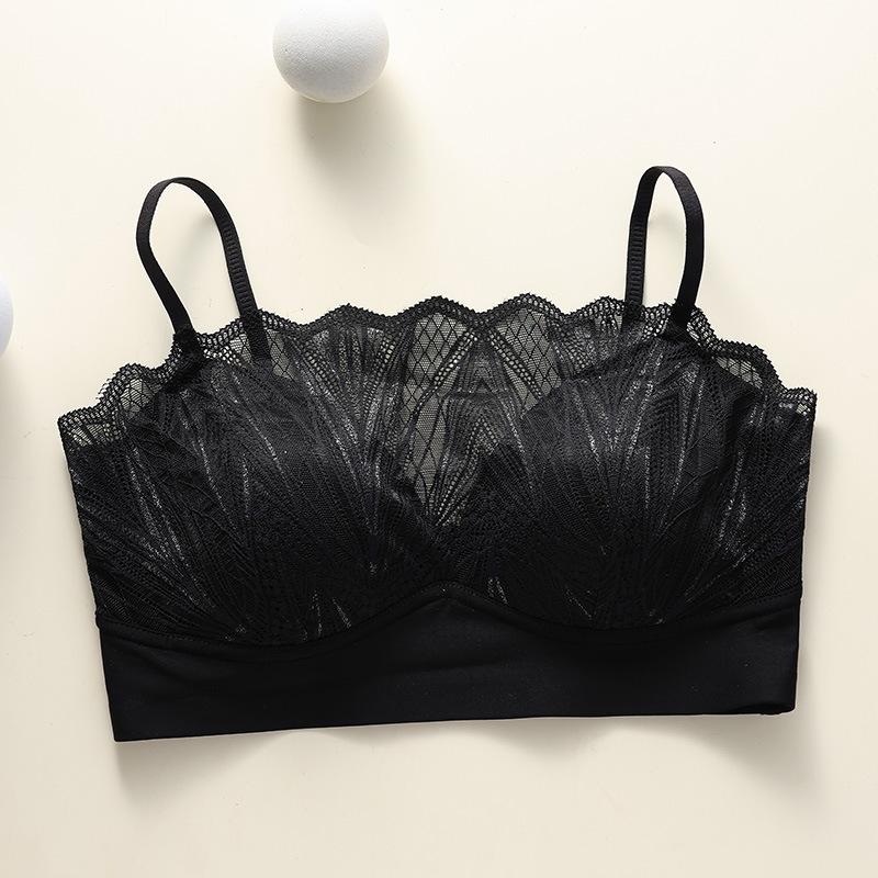Tube Top Underwear Women's Summer Thin French Lace Suspender Anti-light Beautiful Back Comfortable and Breathable Triangle Cup Bra Cover