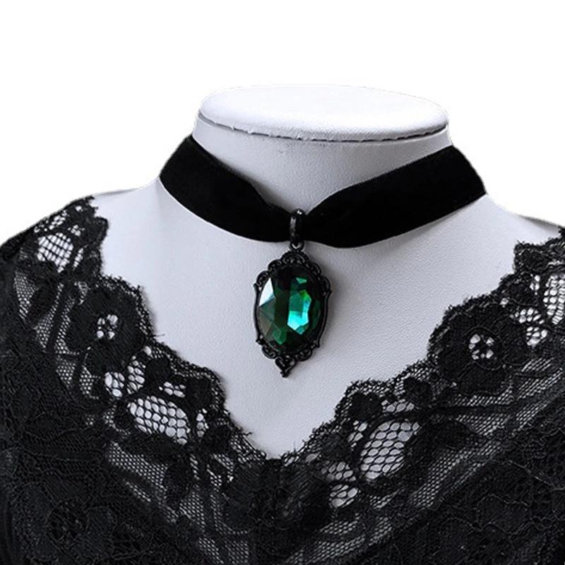 Gothic Venom Crystal Cameo Necklace For Women Fashion Witch Accessorie Gift Goth Alternative Green Crystal Velvet Choker