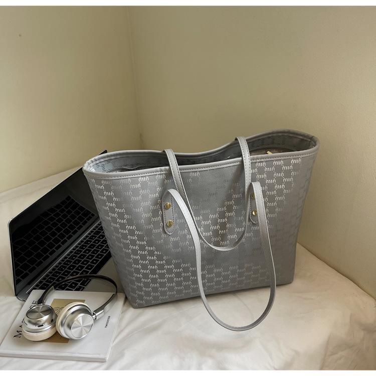 

2025 модная сумка высокого класса в стиле ретро большой вместимости женская летняя сумка через плечо для поездок на работу сумка-тоут для выхода на работу