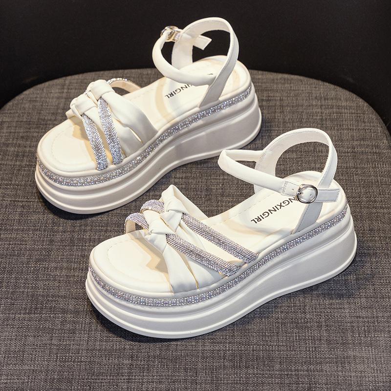 Inner Heightening Rhinestone Sandals 2025 Summer New Popping Board Internet Celebrity Muffin Platform Internet Celebrity Roman Women Sandals