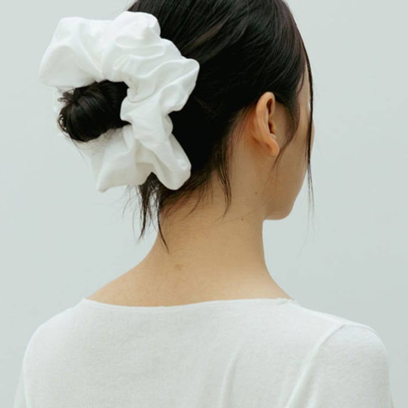 

THE RYE Cotton Dobby Scrunchie L(White) FREE