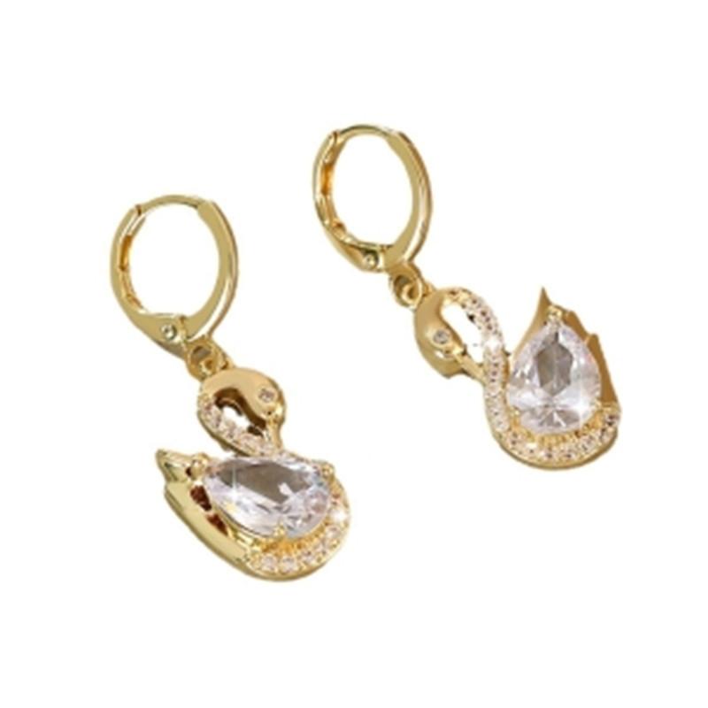 Luxurious and Elegant Golden Swan Earrings, Dazzling, Synthetic Crystal, Suitable for Daily Wear, Parties and Gifts