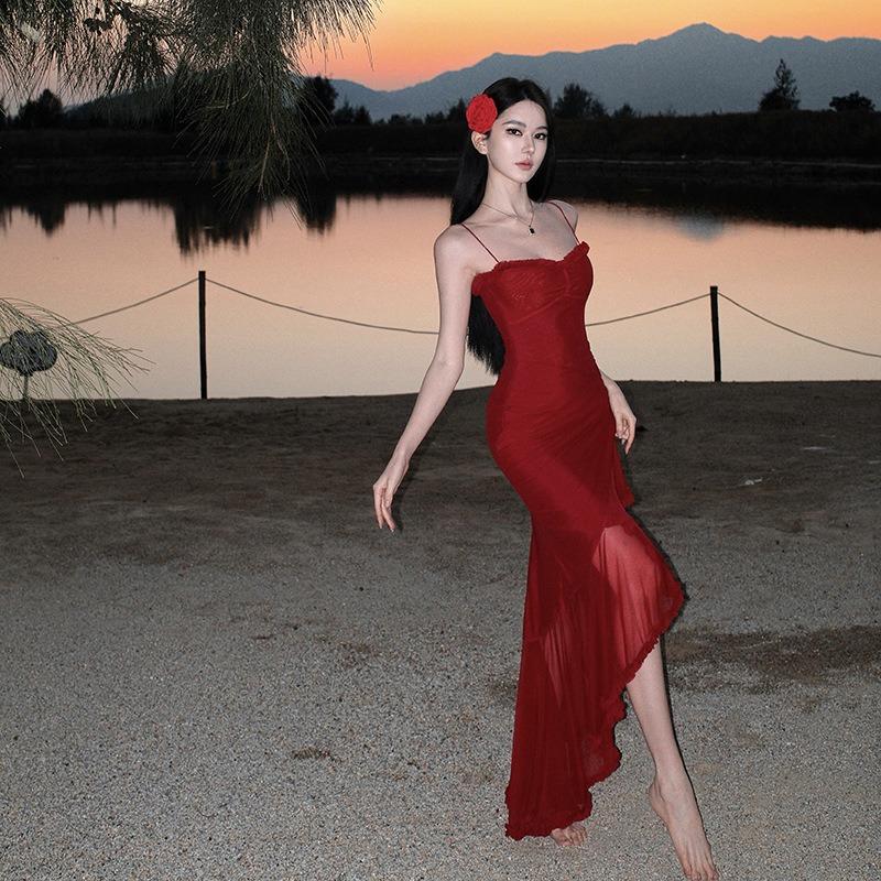 French Red Mesh Ruffle Edge Suspender Dress Women's Seaside Vacation Hip Fishtail Dress