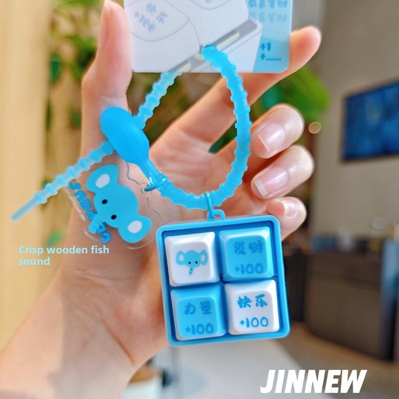 Quad Grid Mini Keyboard Keychain Puzzle Resin Panda Stress Relief Decor Backpack