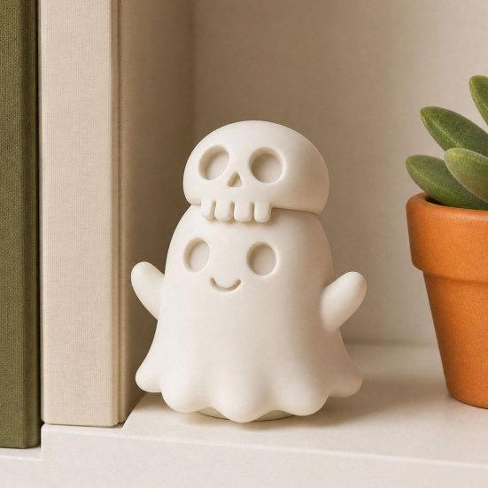 3D Printed Skull Ghost Figurine, Spooky Gothic Ghost Statue, Mini Cartoon Ghost Ornament for Table Centerpiece Shelf Desk Decor