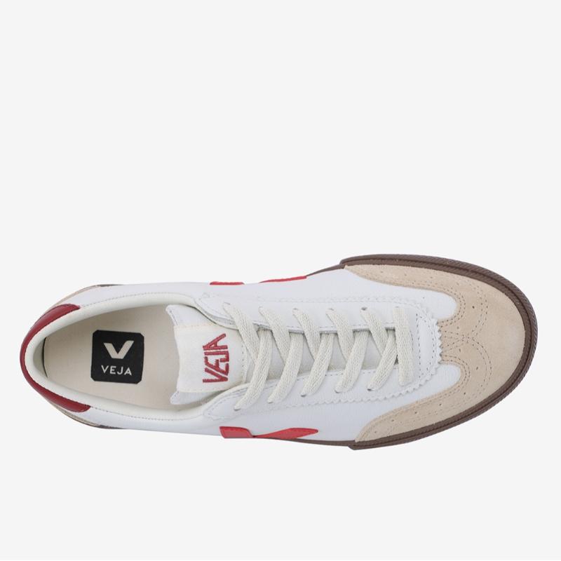 Veja Unisex Leather Sneakers Volley Svju241vo20 533