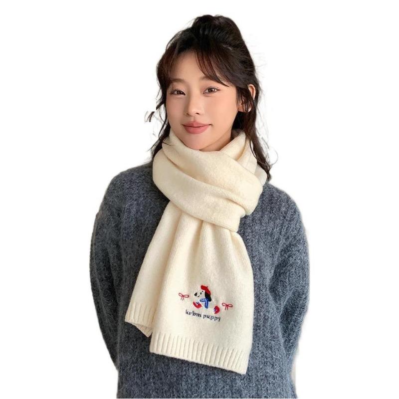 New red scarf women's winter new cute embroidery warm and cold wool Christmas scarf