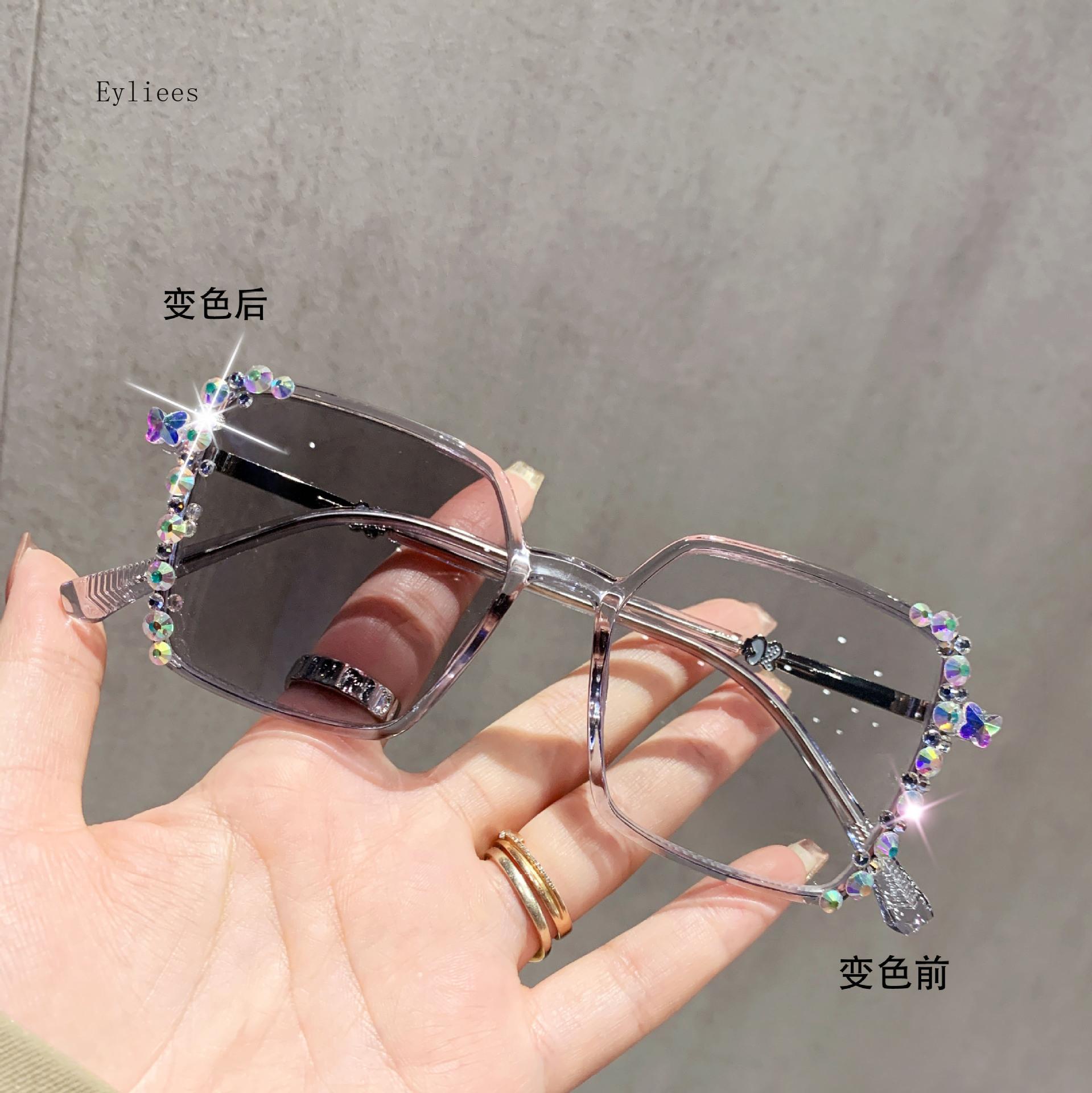 

Блестящие Алмазные Фотохромные Очки для Миопии Ультралегкие Оправы Высококачественные Меняющие Цвет Очки для Глаз Большие Оправы Очки с Защитой от Синего Света 0