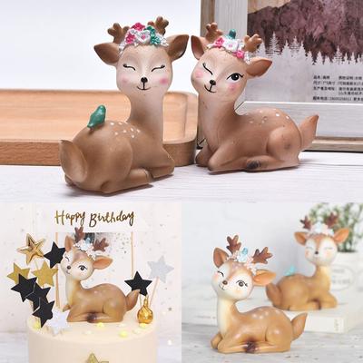 Décoration de gâteau d'anniversaire de bébé Cerf Jouets amusants pour enfants Filles Petits cadeaux Décoration de gâteau Décoration animale Décorations pour cupcakes