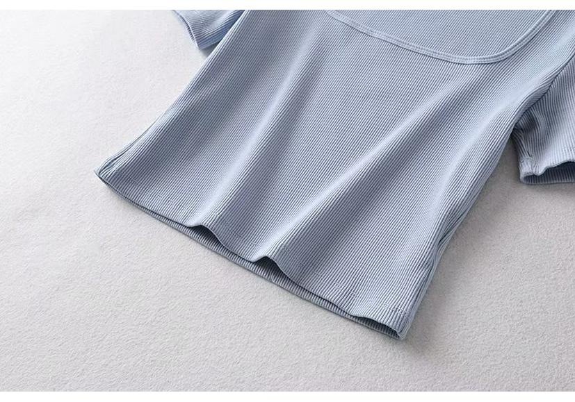 Women's European & American Style Crop Top: Generous Neckline, Tight Short Sleeves, Elastic, Sports Fitness Base Layer T-Shirt.