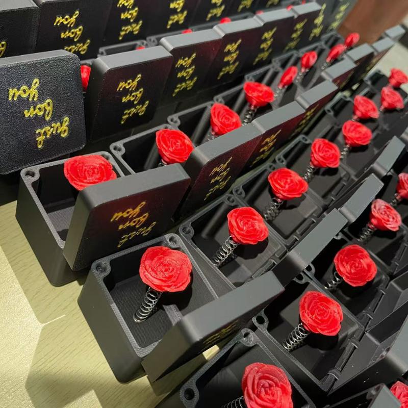 Surprise Gift Box,3D Printed,red Roses Love Heart In A Box,Surprise Pop Up Gift Box,Christmas Birthday And Valentine's Day Gifts