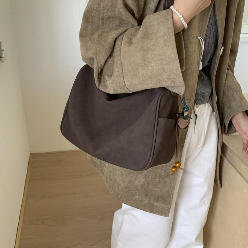 

Универсальная замшевая сумка кроссбоди и на плечо в корейском стиле - Тренд Мори 2025 для женщин Without Pendant кофейный