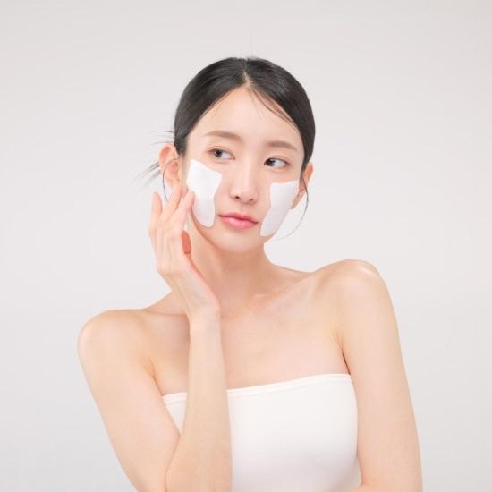 Suelo Melting Patch – FACE (Collagen Infused) — 4 Boxes × 4 Patches/Box (Total 16 Patches)