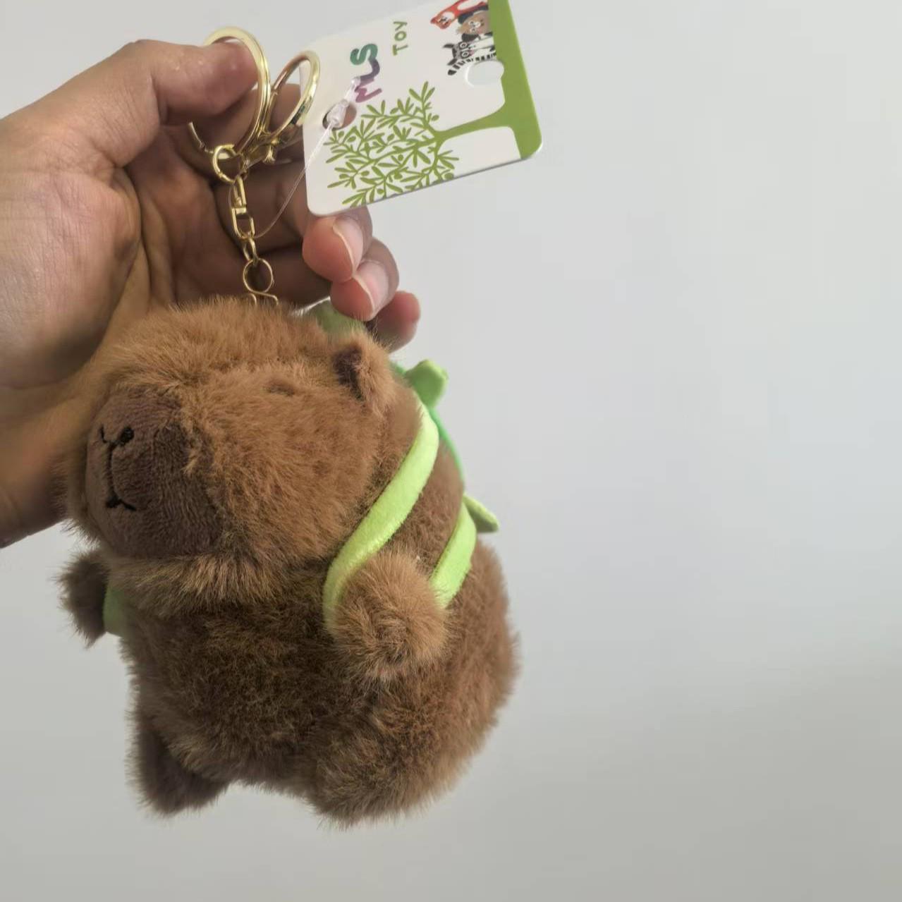 

Плюшевый брелок-капибара - Милая мягкая игрушка, подвеска для рюкзака 10 cm