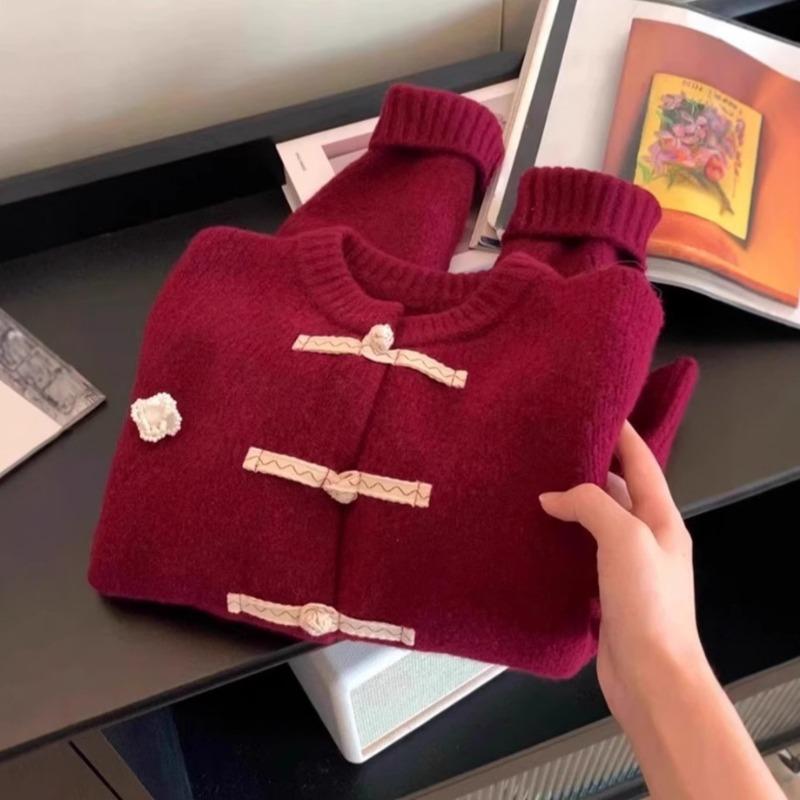 New Red Round Neck Long-sleeved Cardigan Winter New Button Design Knitted Sweater Top Trendy
