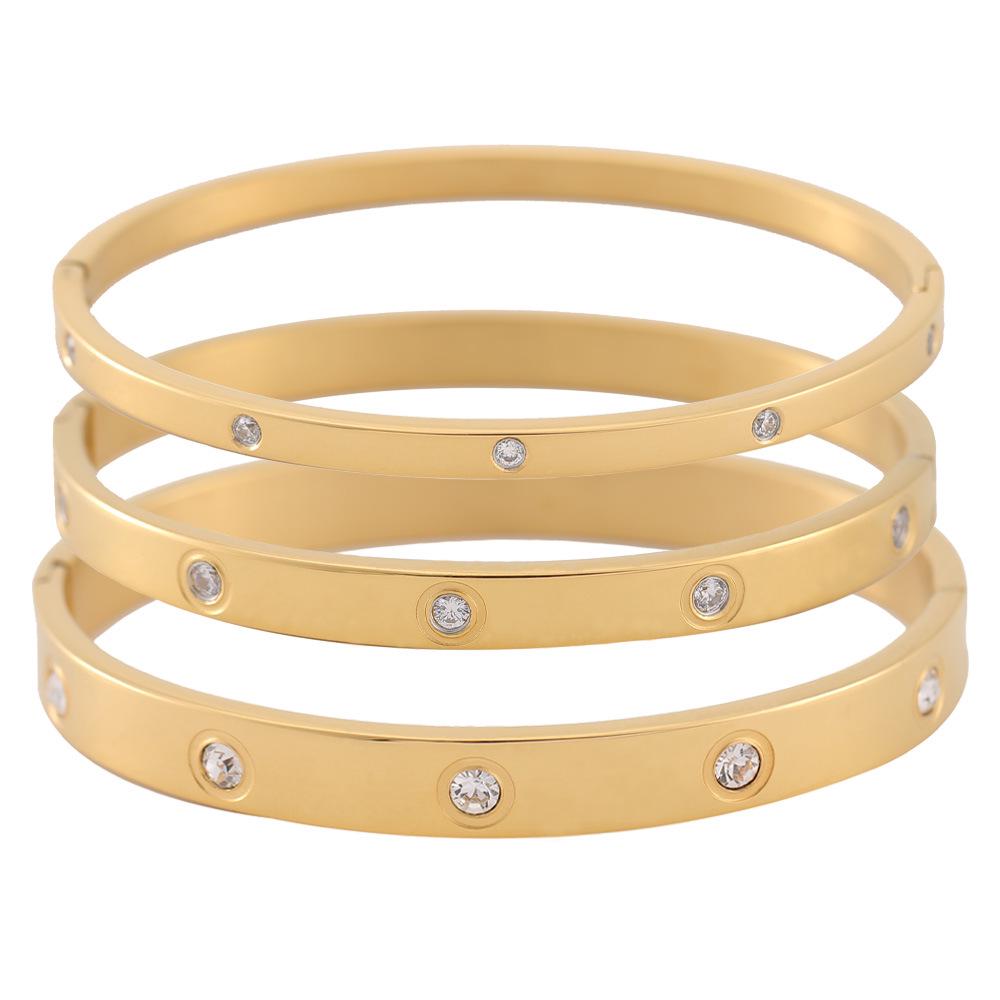 Stylish Men's & Women's Stainless Steel and Titanium Bracelets with Diamonds, Popular In Europe & America