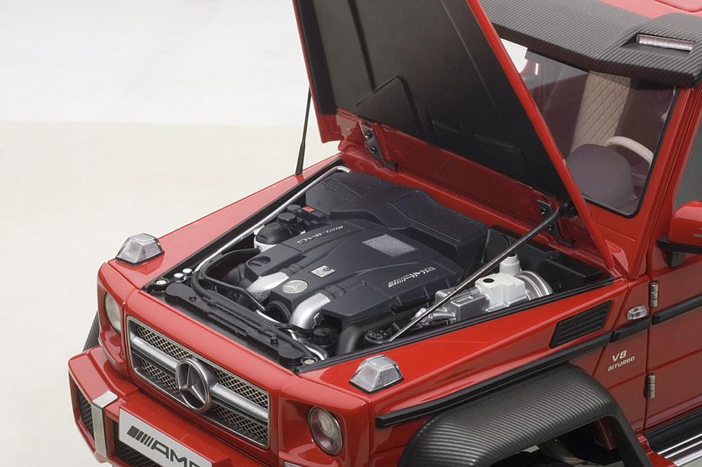AUTOart 1/18 Scale Mercedes-Benz G63 AMG 6X6 (Red)