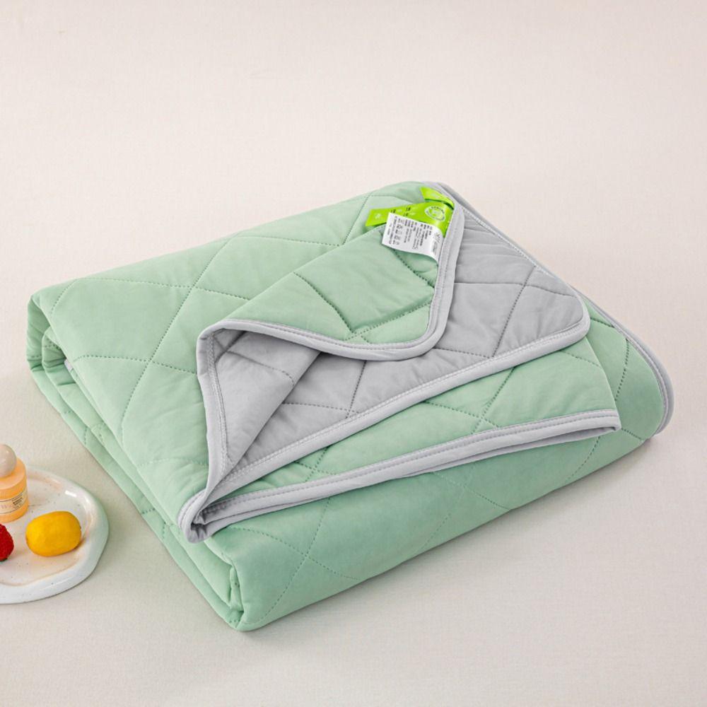 New Double Sided Cooling Blanket Skin-Friendly Cold Effect Conditioning Quilt Solid Color Lightweight Cooler Quilt Spring Summer