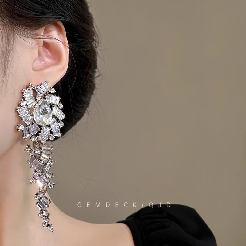Luxurious European & American Diamond Tassel Stud Earrings for Evenings and Parties