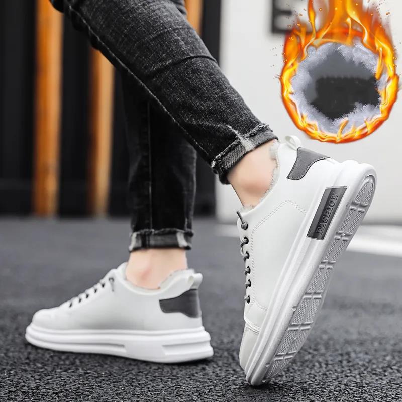 Zimní pánské teplé sametové vycpané bavlněné boty Trendy tenisky Studentská obuv pro volný čas