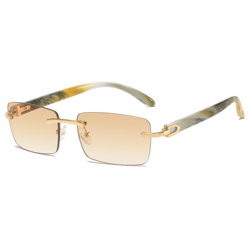 

2024 Новые квадратные солнцезащитные очки без оправы Модные мужские очки с заостренным краем Желейные женские солнцезащитные очки Модная одежда Уличный ритм