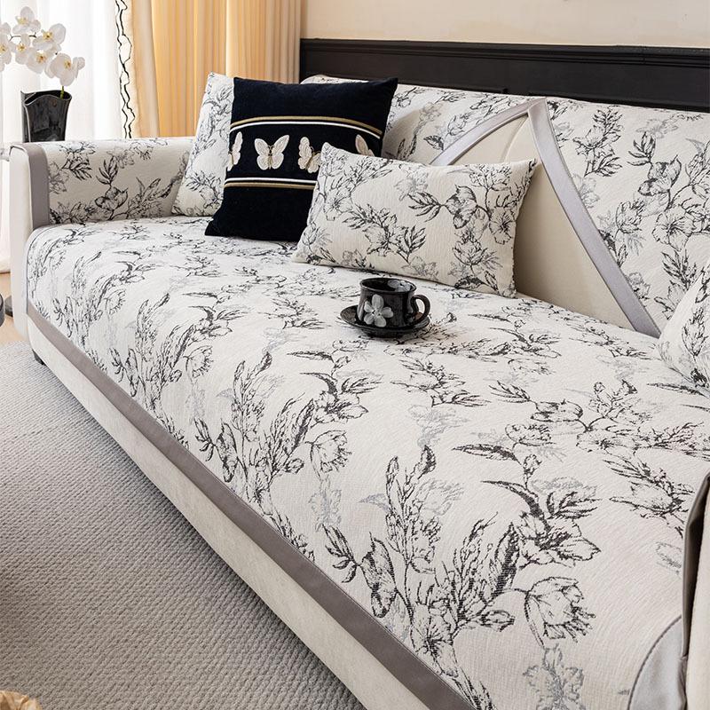 

Sofa Cushion French Light Luxury High-End Non-Slip Seat Cushion Universal In All Seasons, Autumn And Winter Cover New Cover Towel 70*70cm