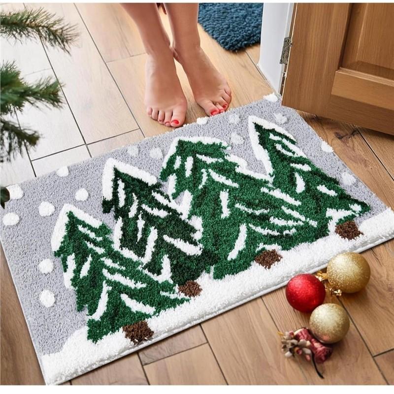 Christmas Winter Warm Patterned Christmas Tree Small Size Living Room Entrance Rug, Bathroom Door Mat, Home Decoration