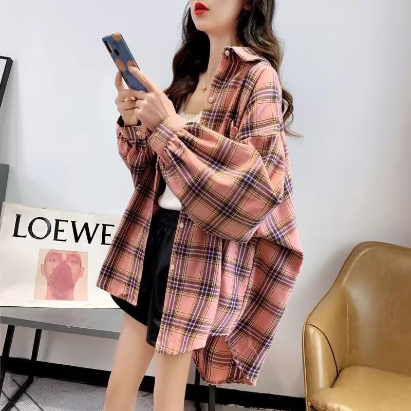 2026 Spring/Autumn Women's Loose Plaid Shirt - Versatile Korean Retro Hong Kong Style Outerwear.