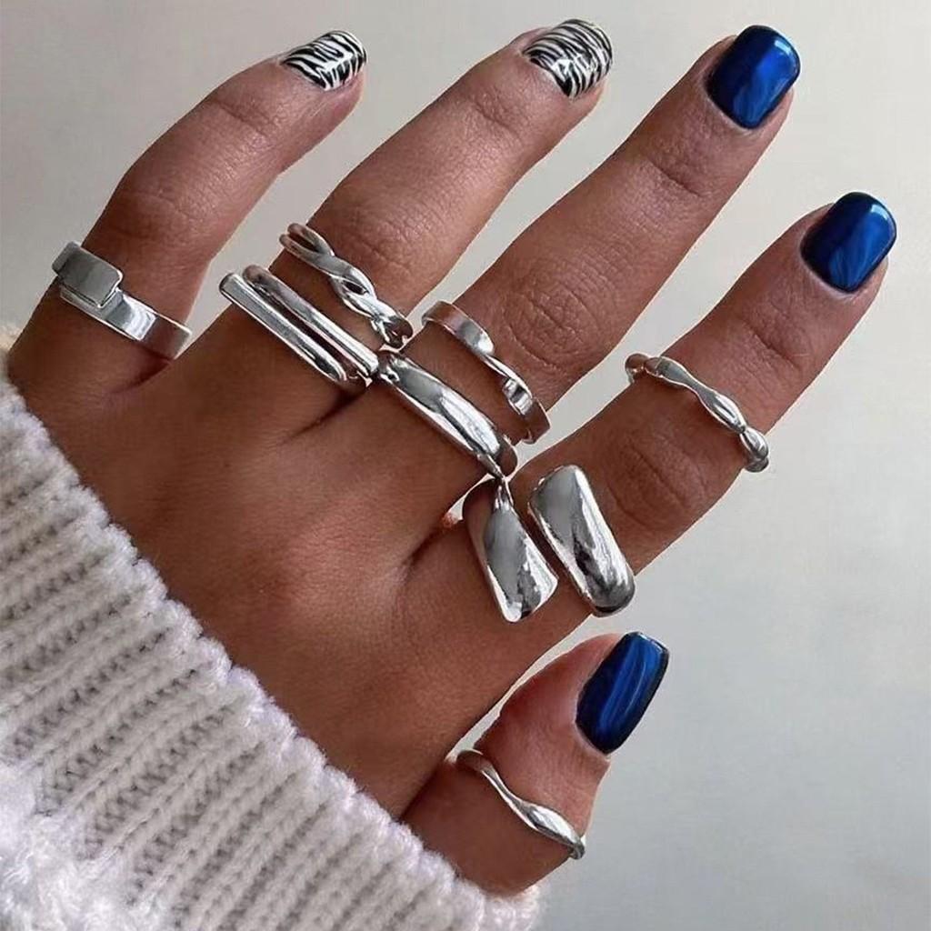 Geometric Metal Ring Set For Women With Electroplated Finish For Fashionable Summer Wear
