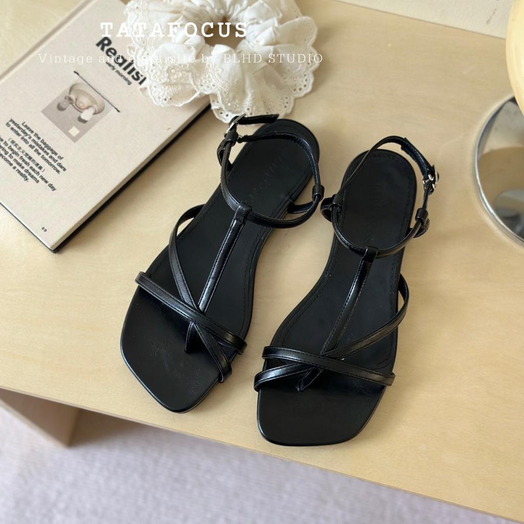 Square Head Roman Sandals Women's Summer 2025 New Soft-soled Flats Thin Straps Cross Straps with Skirt Toes