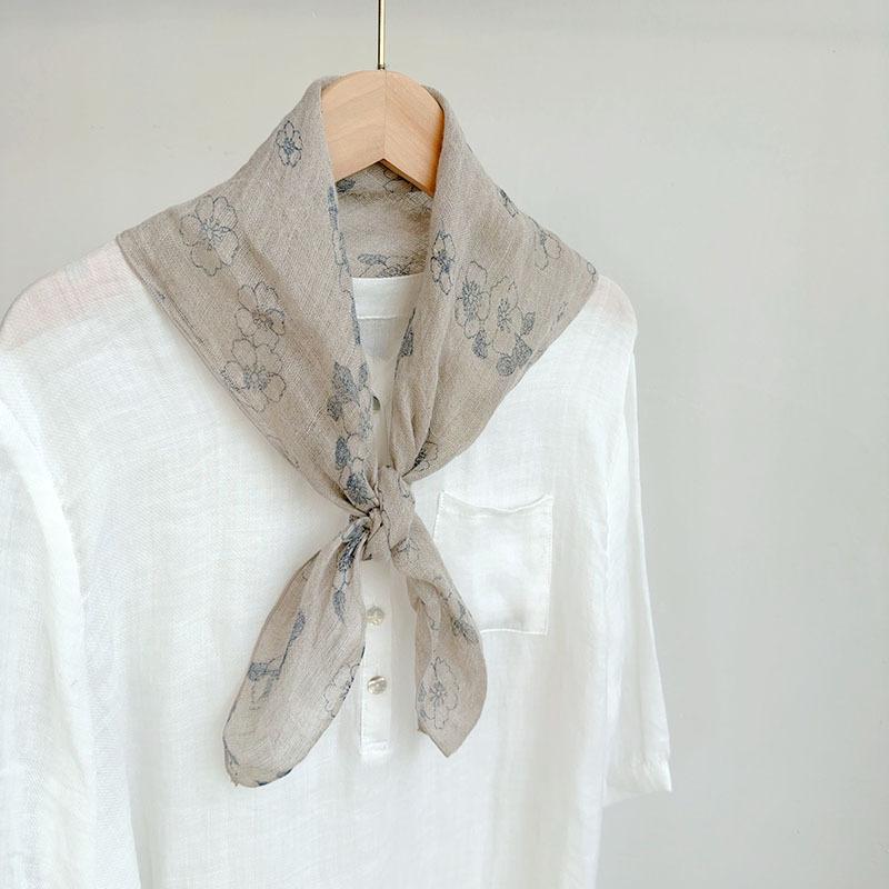 Retro Small Plaid Linen Square Scarf Literary And Versatile Women'S Summer Neck Protection Small Silk Scarf Scarf Accessories