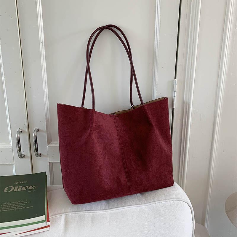 

Simple and large-capacity retro tote bag women s new high-end fashion shoulder bag class commuter bag