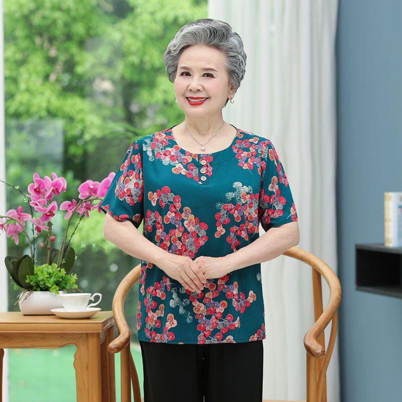 Summer Outfit: Short-Sleeve Top & Pants Set for Women in Their 60s and 70s - Cotton Silk Blend for Middle-Aged and Elderly Comfort