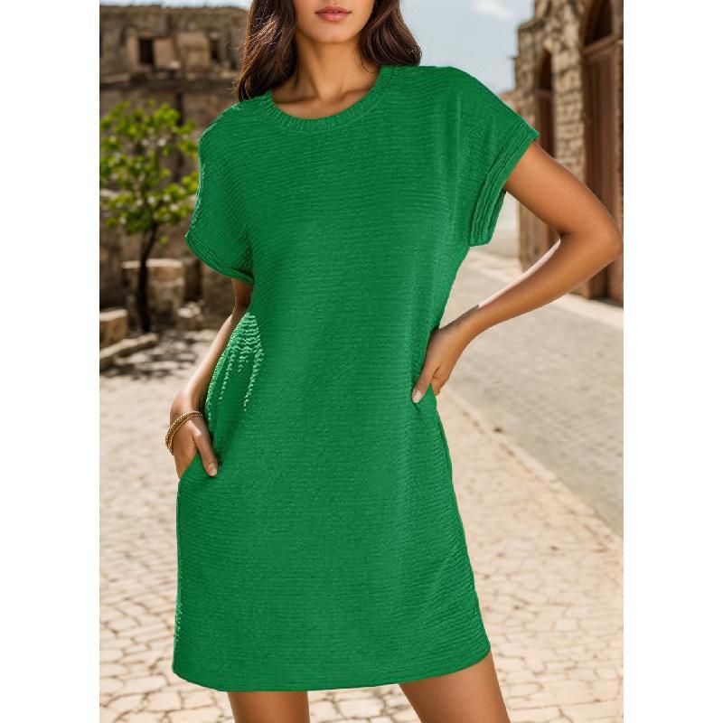Women'S Fashionable Solid Color Short Sleeved Round Neck Casual Sports Short Dress With Pockets