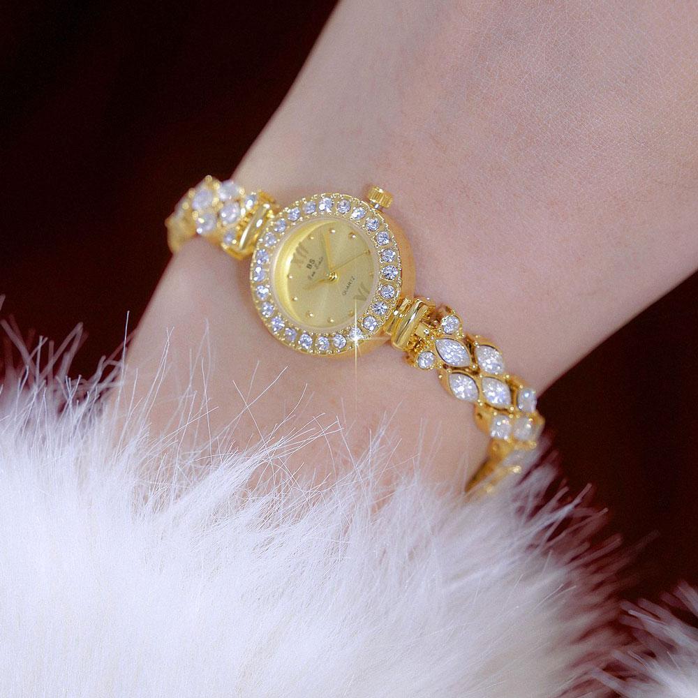 Women's Watches Luxury Elegant Ladies Wrist Watch Gold Silver Rhinestone Quartz Wristwatch Vintage Female Small Clock