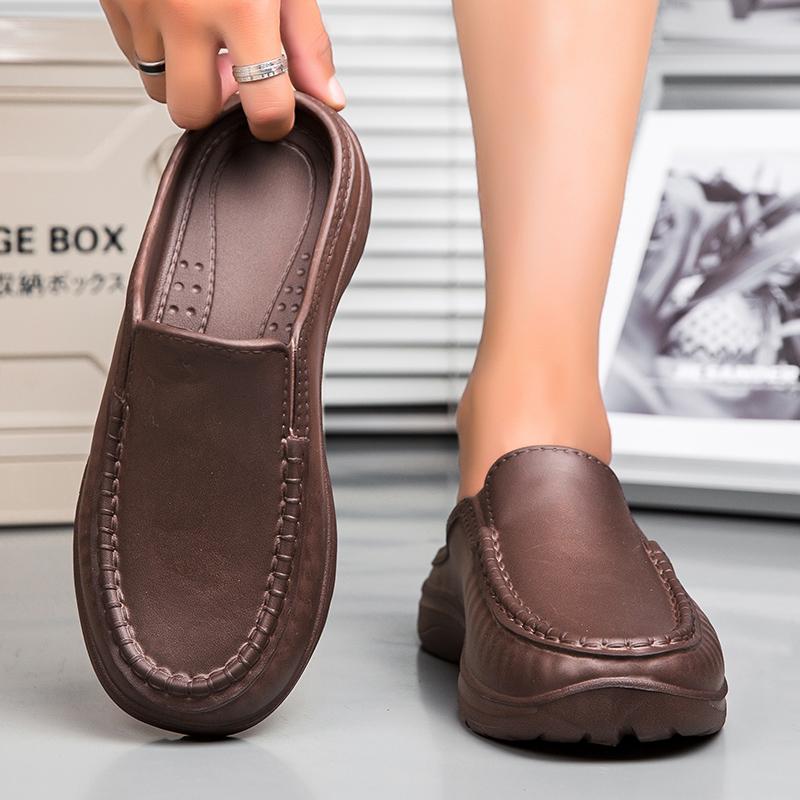 Men Chef Shoes Casual Loafers Waterproof and Oil-proof Kitchen Work Slip-on Men Shoes Outdoor Non-slip Beach Slippers