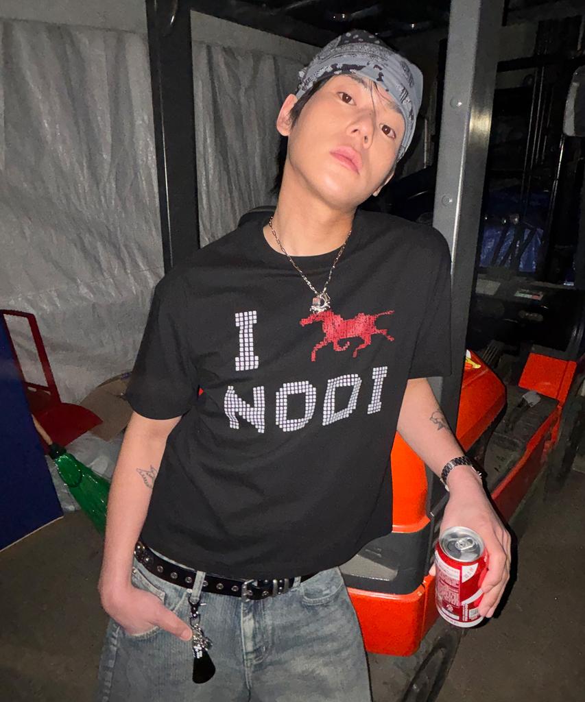 Nodi System Error Horse Crop Tee Sapphire Blue