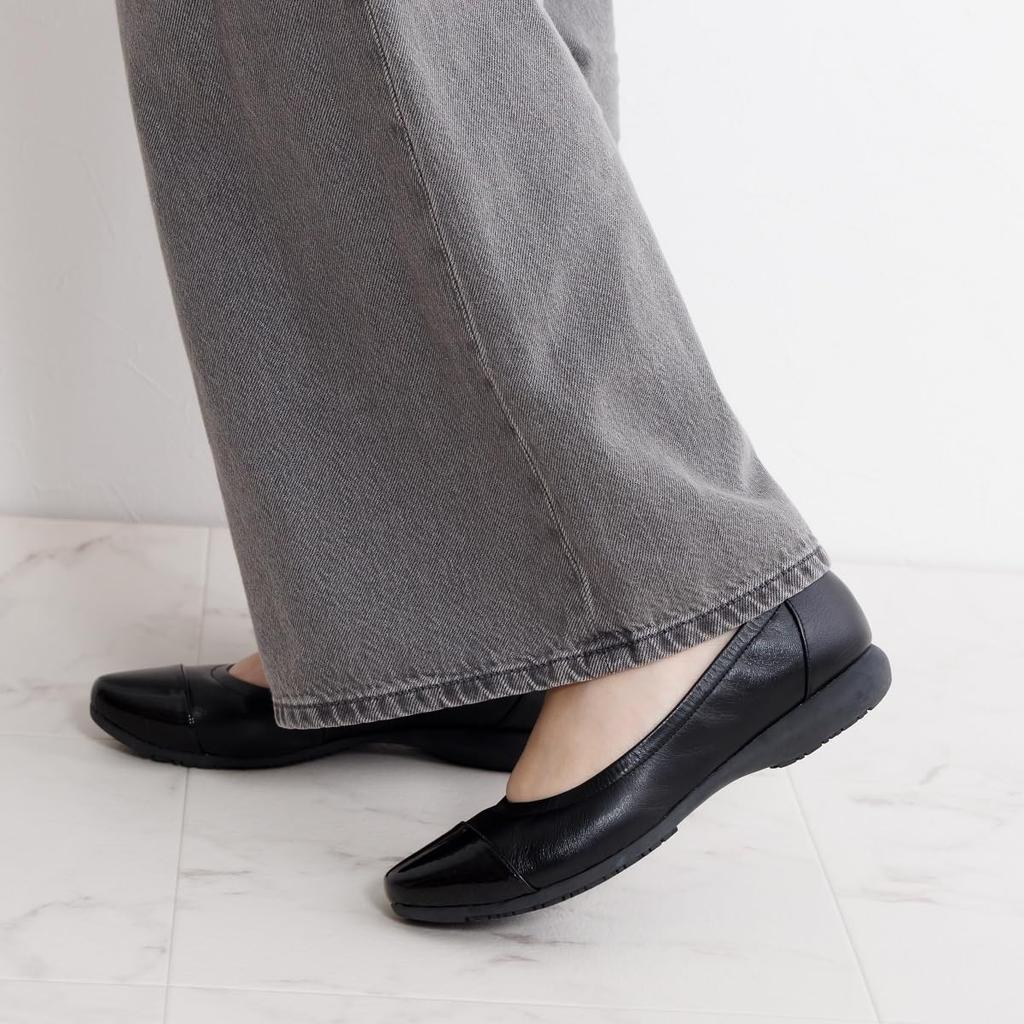 Himiko (Himiko) Web-exclusive design plain sneaker pumps / 643150 Black 245