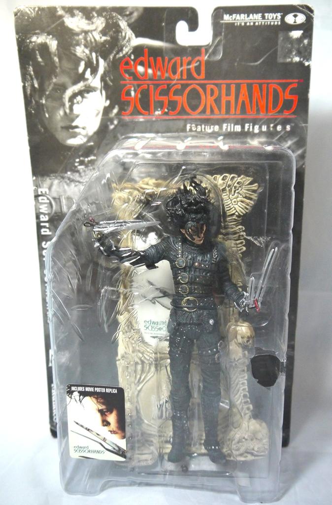 McFarlane Toys Movie Maniacs Edward Scissorhands Figure 7"