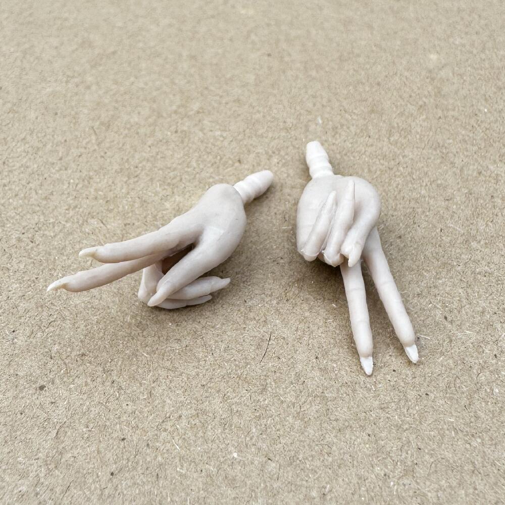 1 Paar MENGF Japan Weiß Ersatzhände Mit Langen Nägeln Verschiedene Gesten Universal Für 1/6 FR/IT Puppe DIY Maniküre