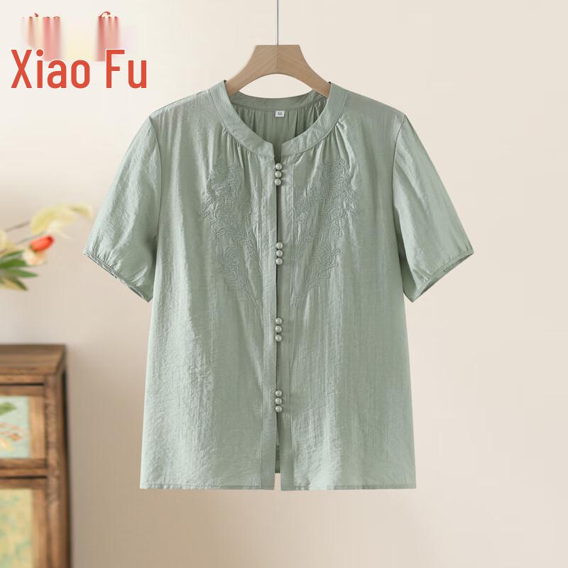 Elegante chinesische Kurzarmbluse für Frauen mittleren Alters