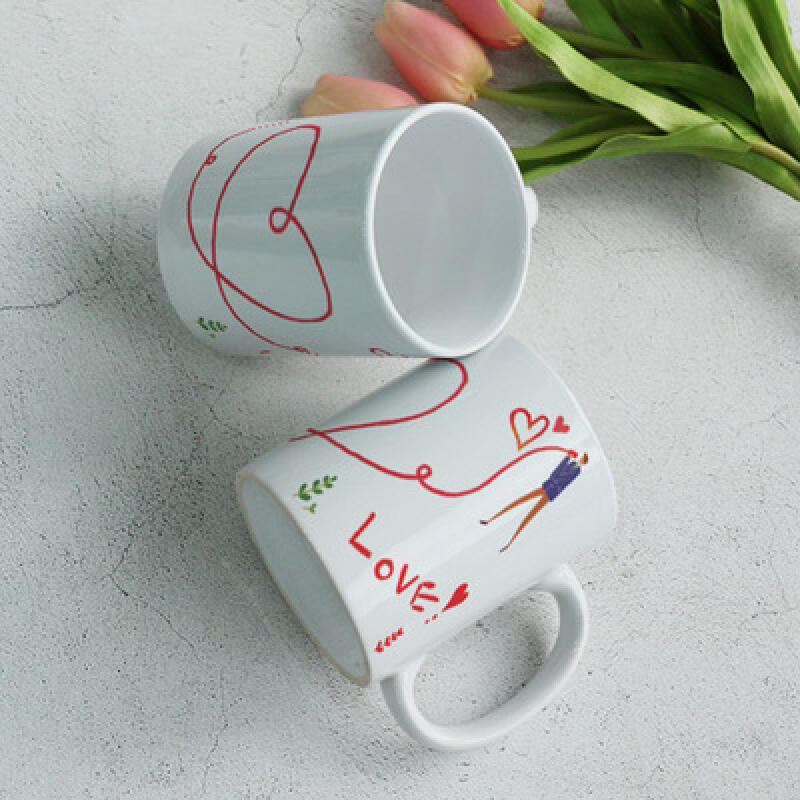 Ig368-Design Tasse 2er-Set-Liebende flüstern Liebe