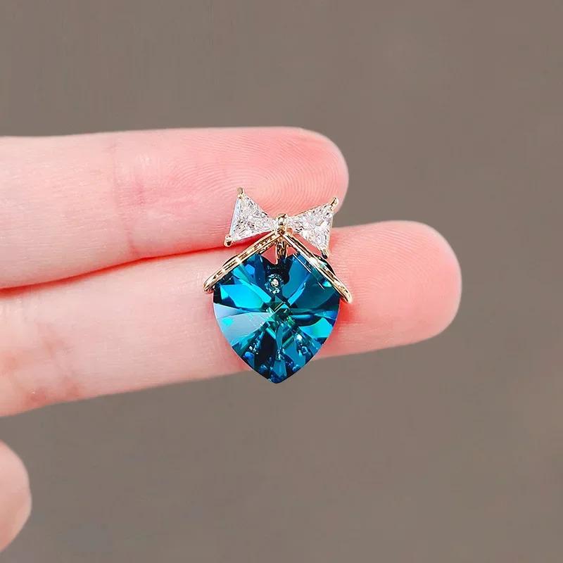 Fashion Women Bowknot Brooches Metal Small Brooch Pin Rhinestone Blue Crystal Lapel Pins Fixed Anti Button Clothing Accessor