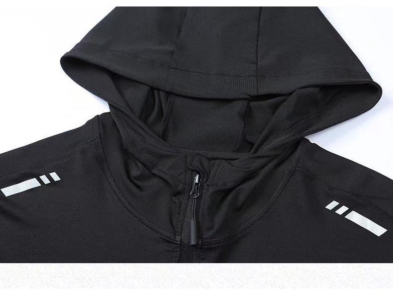 Men's Quick-Dry Hooded Windbreaker: Autumn/Winter Sports Jacket for Running & Training