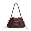 Nischen Design Tasche Frühling/Sommer Neuer Stil Leichter Luxus Gewebte Achseltasche Handgehalten Gemüsekorb Einzelne Schulter Tragetasche