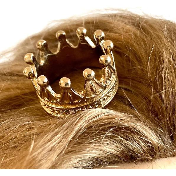Dollhouse Mini Crown, Metal Doll Crown Dollhouse Miniature 1/12 Scale, Tiny Miniature Crown, Mini Alloy Crown, Dolls Headwear Accessories (4PCS)